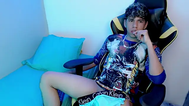 Big_boyss_'s cam snapshot