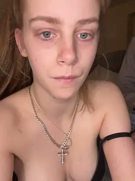 VioletxBlue's cam snapshot