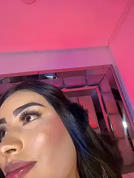 MaddyGray_'s cam snapshot