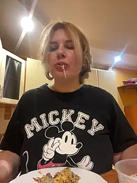 Passion-Blondy live sex cam