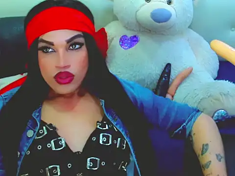 NharaBigCock live sex cam