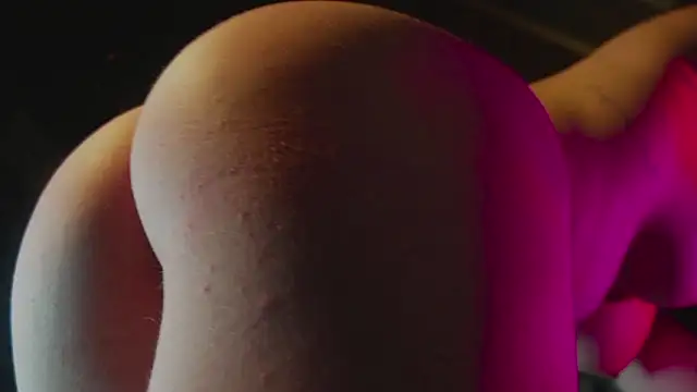 feelmetouchme's cam snapshot