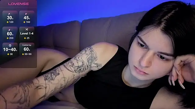 lololozhechka's cam snapshot