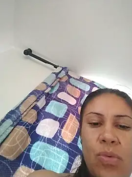 KittyHoleshot87's cam snapshot