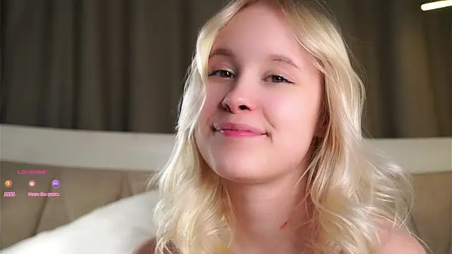 AunclreaVache's cam snapshot