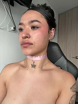 crystal_dlun live sex cam