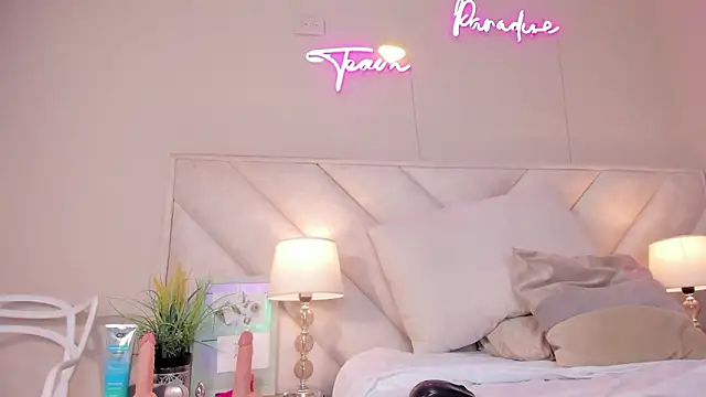 _emily__st's cam snapshot