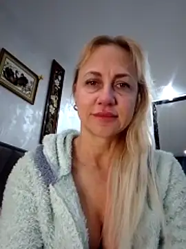 KissMiSveet's cam snapshot