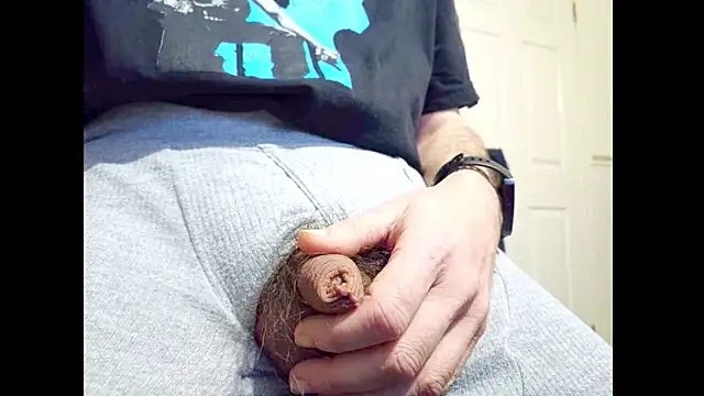 hairyuncut00 live sex cam