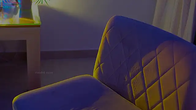 anabelcurvy live sex cam