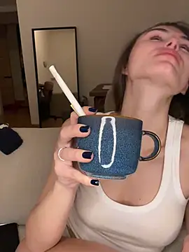 SophiiaStarr live sex cam