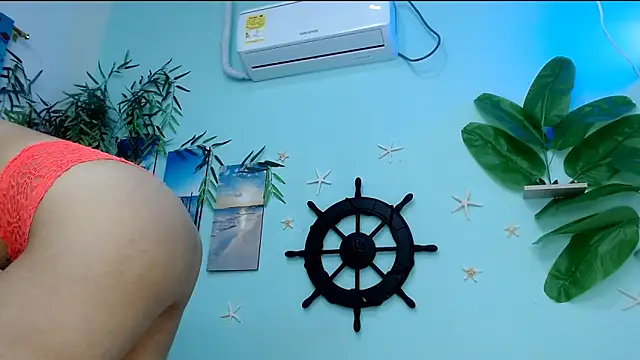 lucerodelamanana343 live sex cam