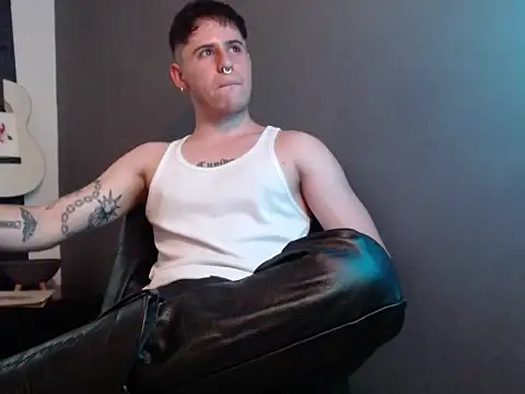 Antonello_Vannucci live sex cam