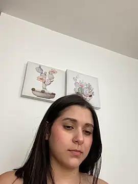 SophiaLaurens live sex cam