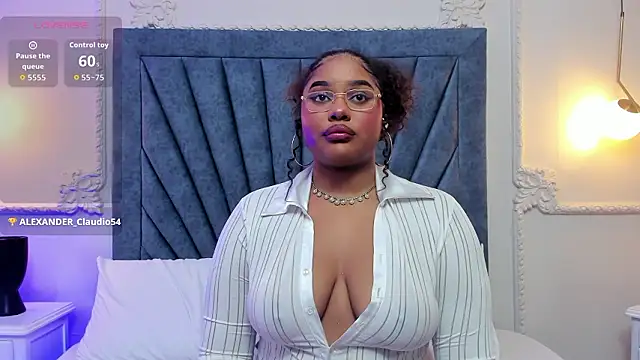 Helena-Snow's cam snapshot