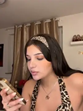 DivaElvira's cam snapshot