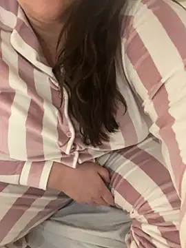 sweeti_Em's cam snapshot