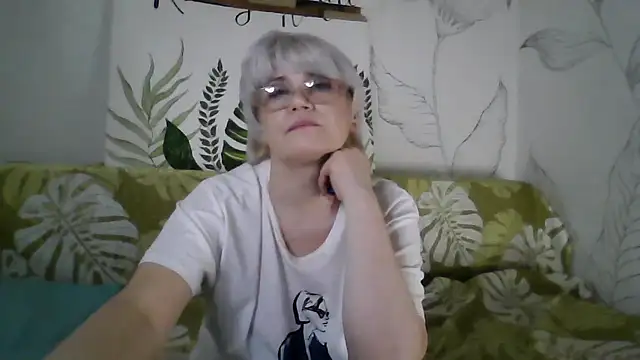 Catty_Lady live sex cam