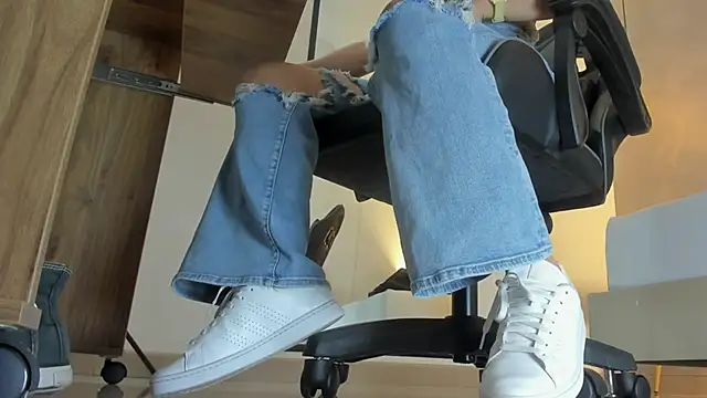 alma_fenix's cam snapshot