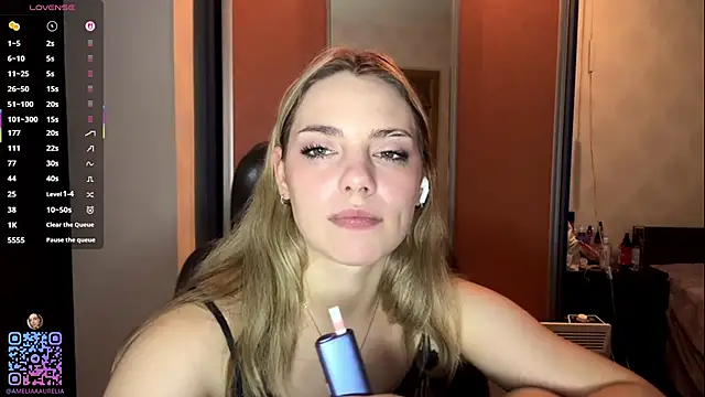 IlanaLafferty's cam snapshot