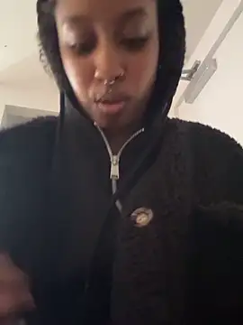 Your_Paris's cam snapshot