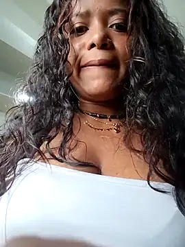 cindy_damm's cam snapshot