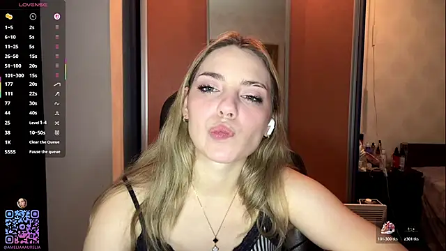 IlanaLafferty's cam snapshot