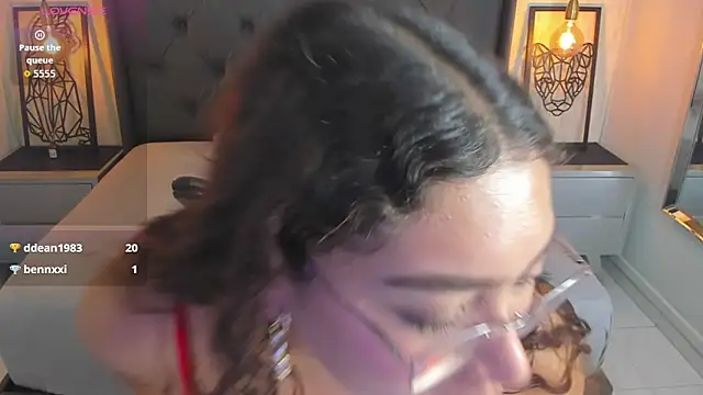 angelinemore's cam snapshot