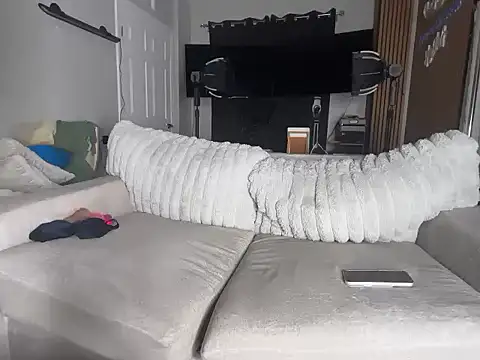 meggsworld's cam snapshot