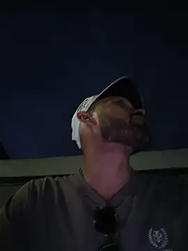 Kingbigcock23cm live sex cam