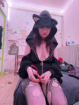 aiyorimidnight's cam snapshot