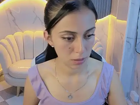 Abby1_b_'s cam snapshot