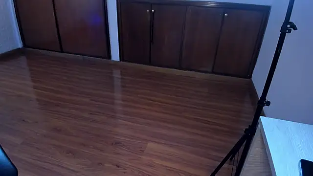 Tyler-Brown live sex cam