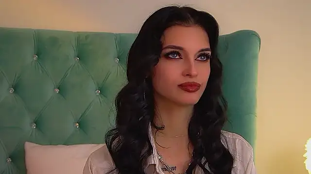 BeverlyMost's cam snapshot