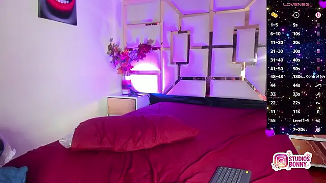 alexandra_venuss's cam snapshot