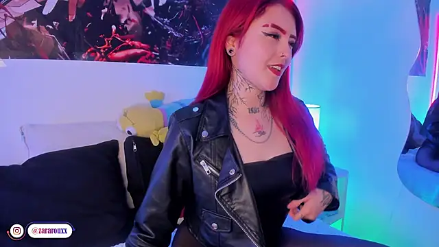 zara_rouxx's cam snapshot