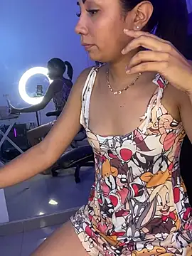 Auri__'s cam snapshot