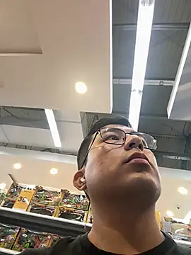 andrewmhilton_ live sex cam