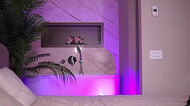 BiancaCain's cam snapshot