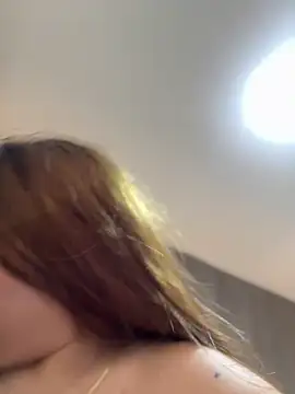 valeria2019hot live sex cam