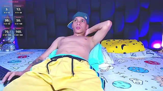 Nice_ButtX live sex cam