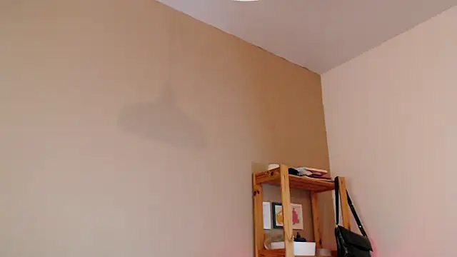 eroimi's cam snapshot