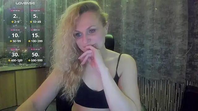 LanaLight_x live sex cam