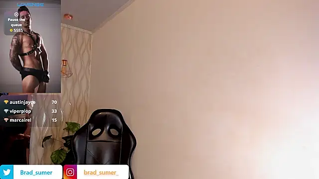 Brad_Summer live sex cam