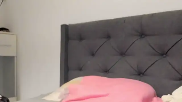 tamarapervert live sex cam