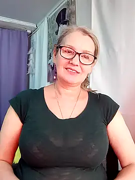 irinamaux live sex cam