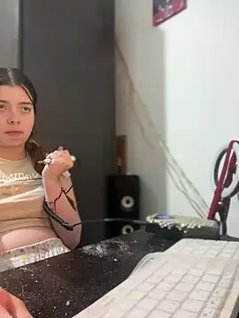 Cloew_Marz's cam snapshot