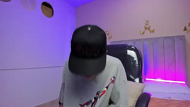 Nascary_Fox's cam snapshot