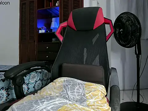 Austin_falcon's cam snapshot