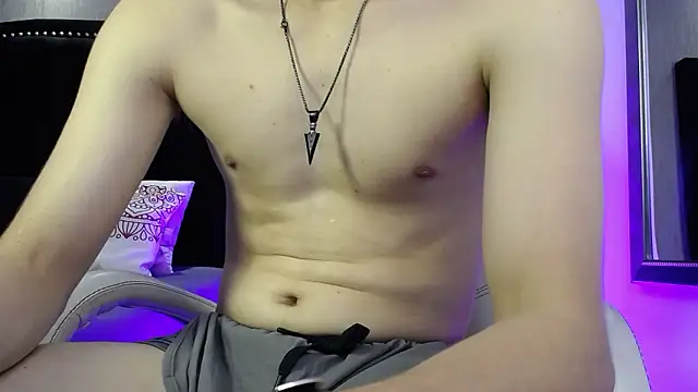 LoganFoster_ live sex cam